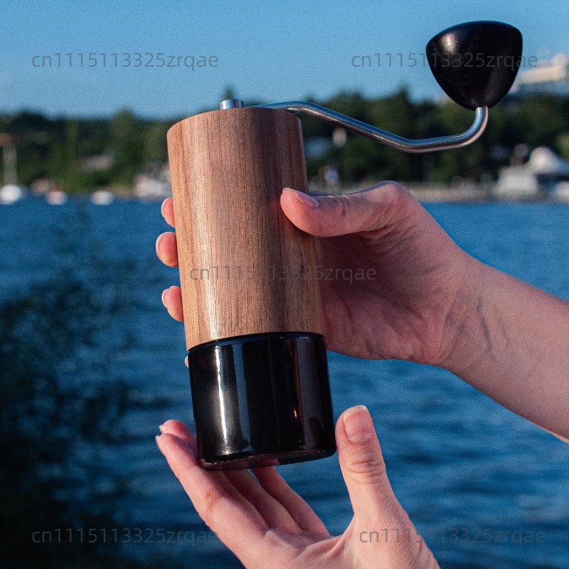 Commander C40 Manual Coffee Gr - Coffee Grinder Burr 评论和价格